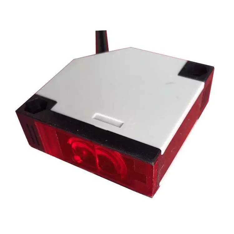 E3JK-5DM2-G-24-240V光電開關